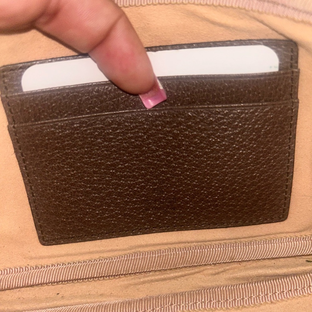 Gucci Beige and Brown Crossbody Bag with Red and Green Accents - Picture 5 of 8